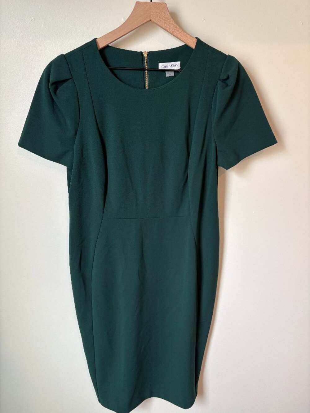 Calvin Klein Women’s Size 14 Emerald Green Puff Sleeve Sheath Dress Gold Zip